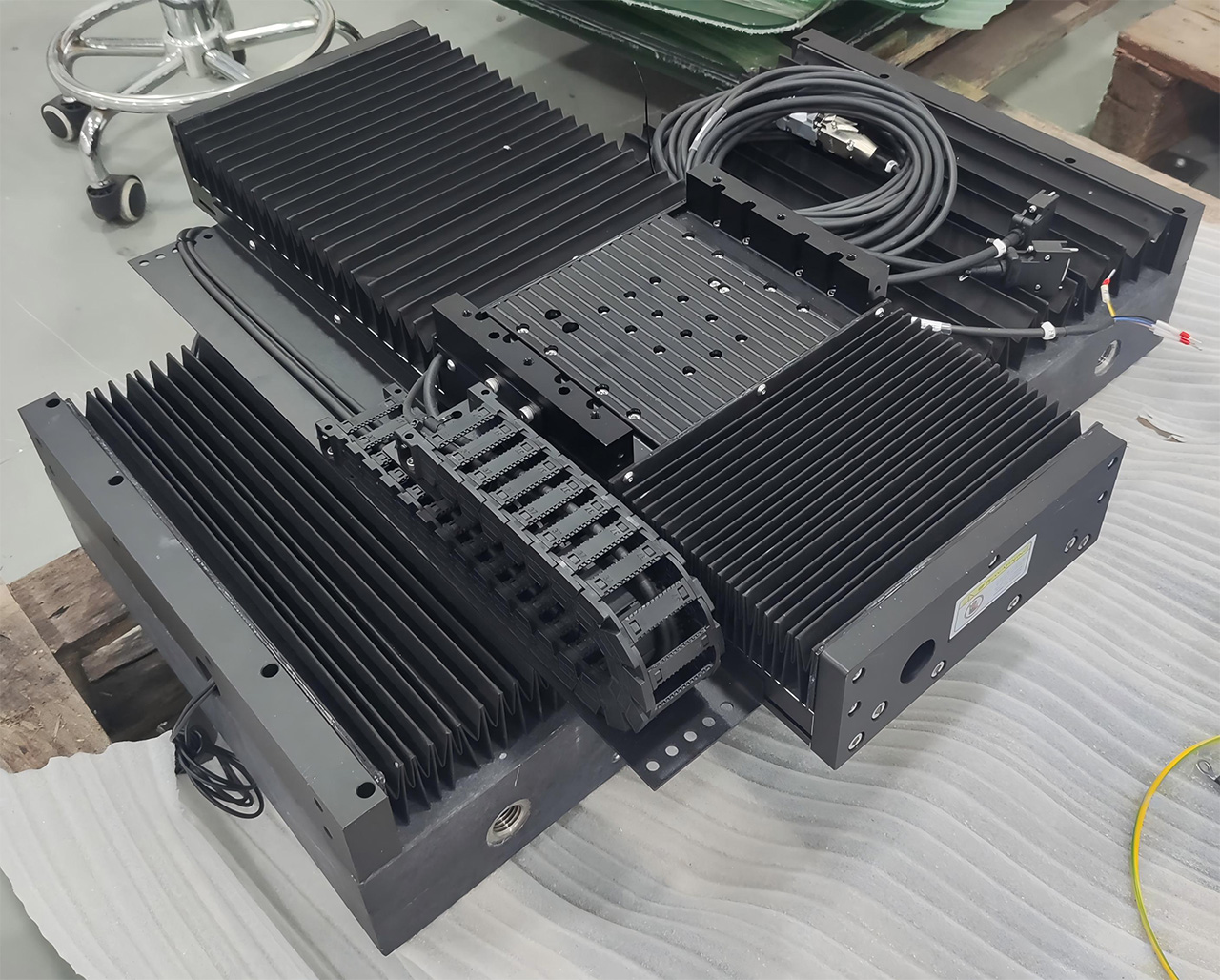 十字交叉XY平台